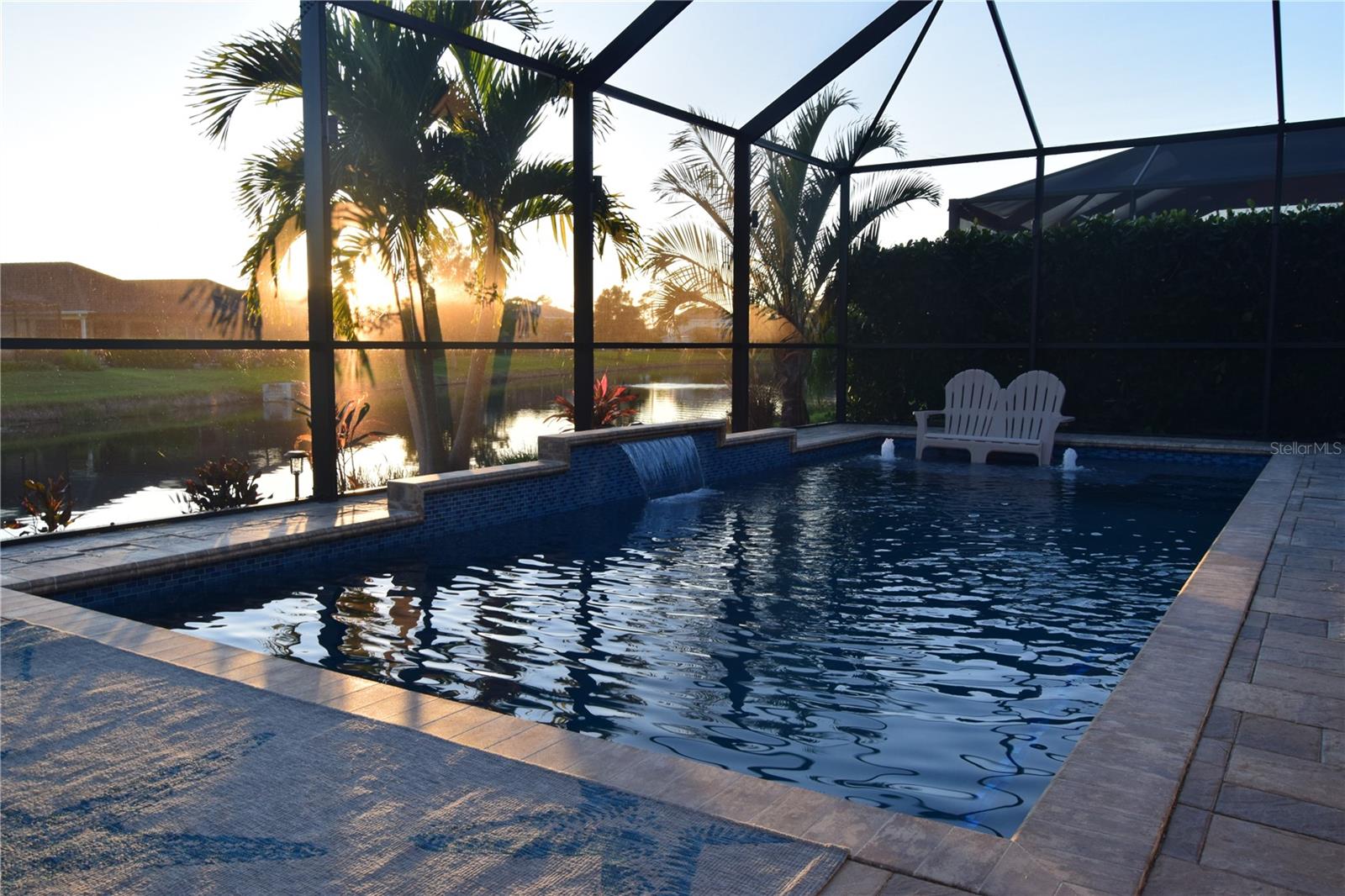 WINDWOOD - Residential