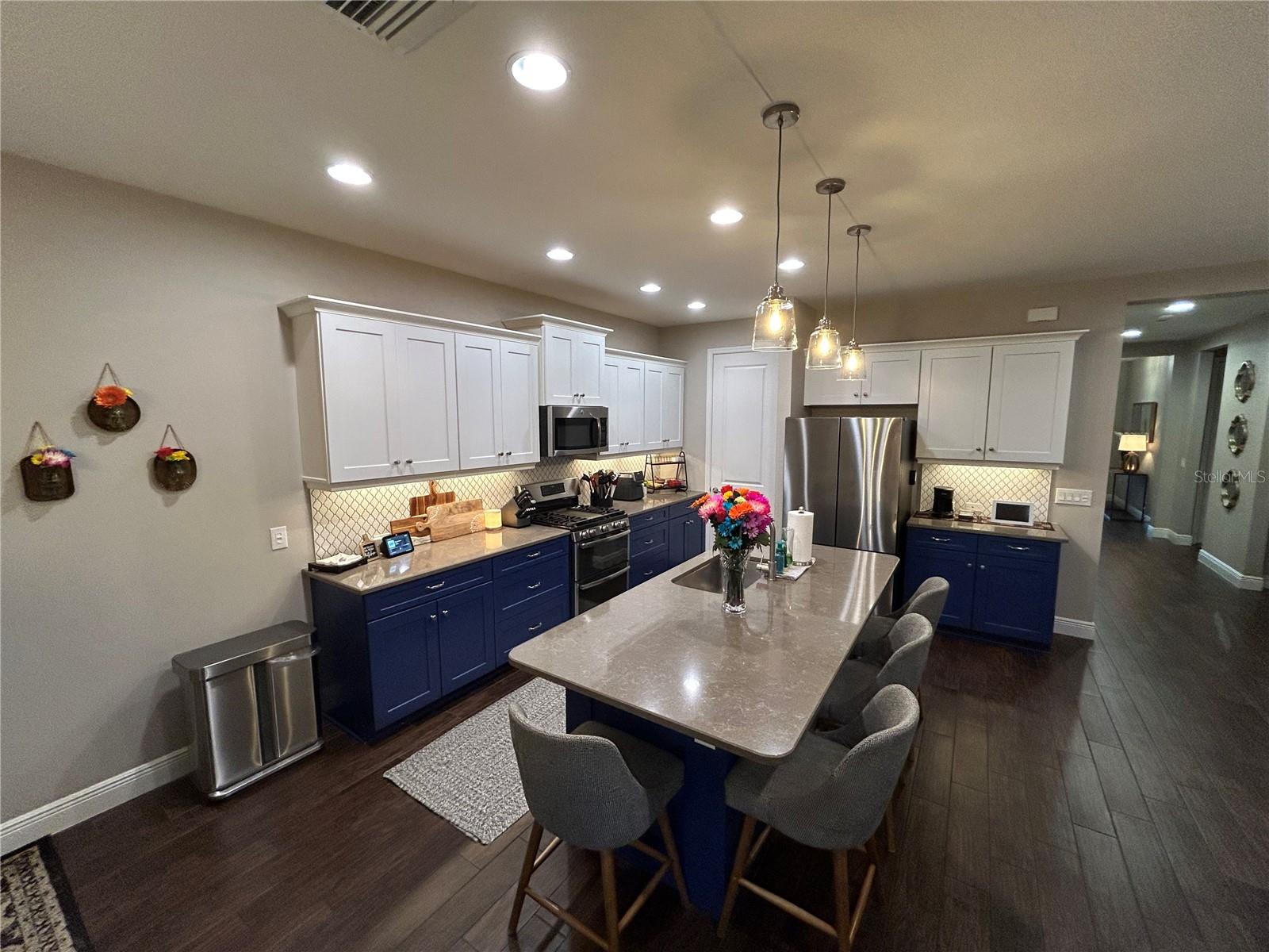 WINDWOOD - Residential