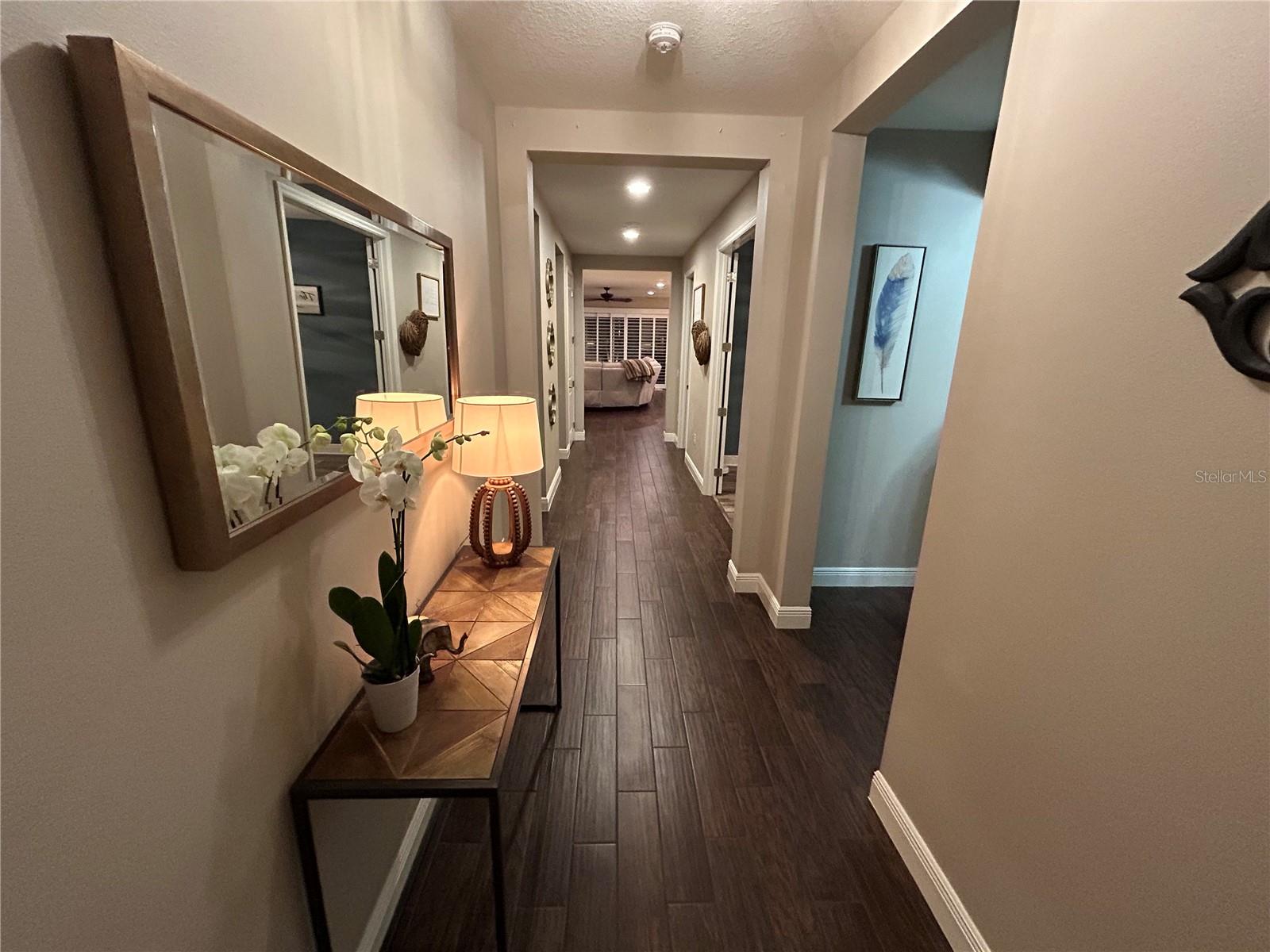 WINDWOOD - Residential