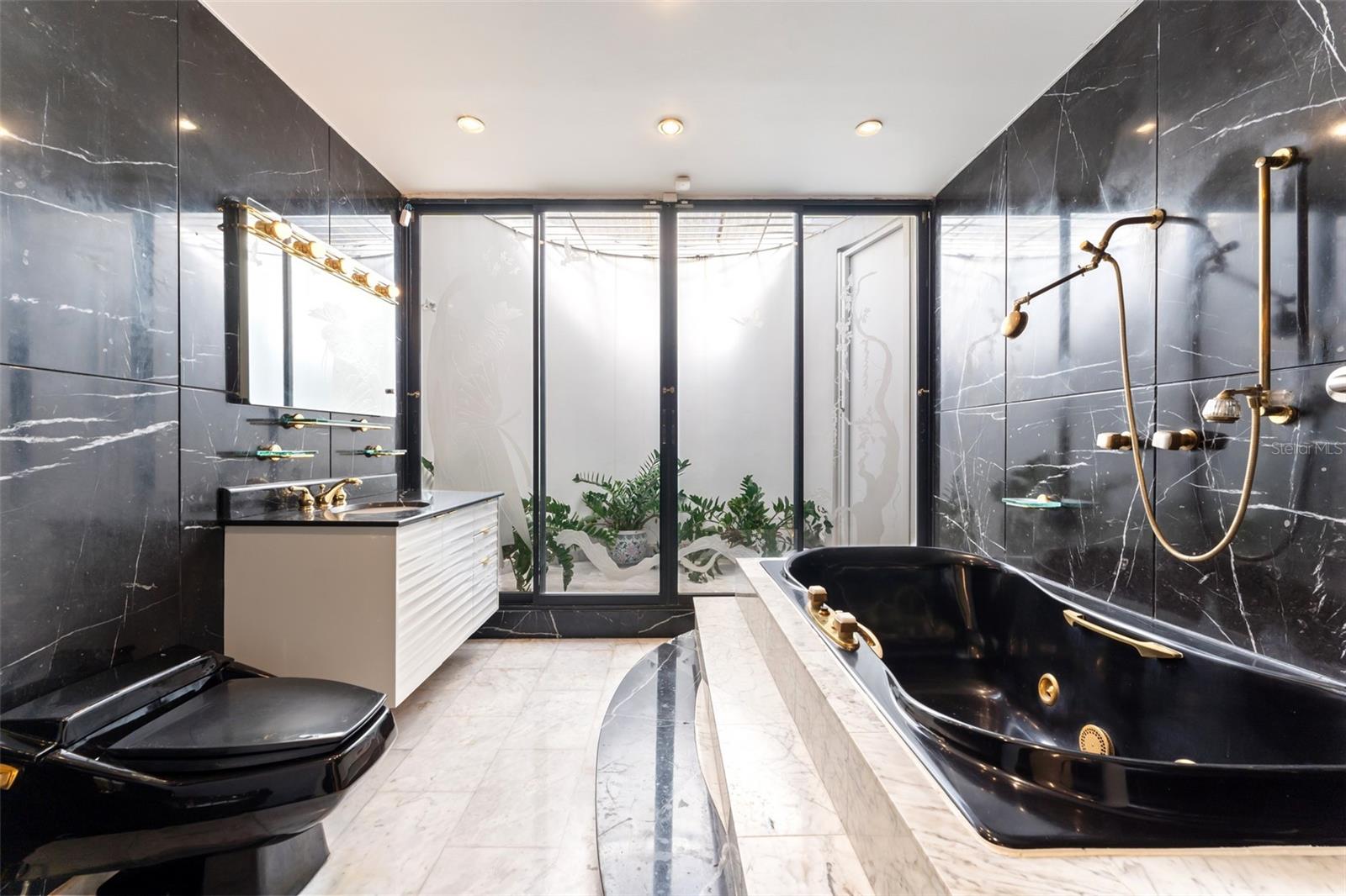 URB. SANTA MARIA - Residential