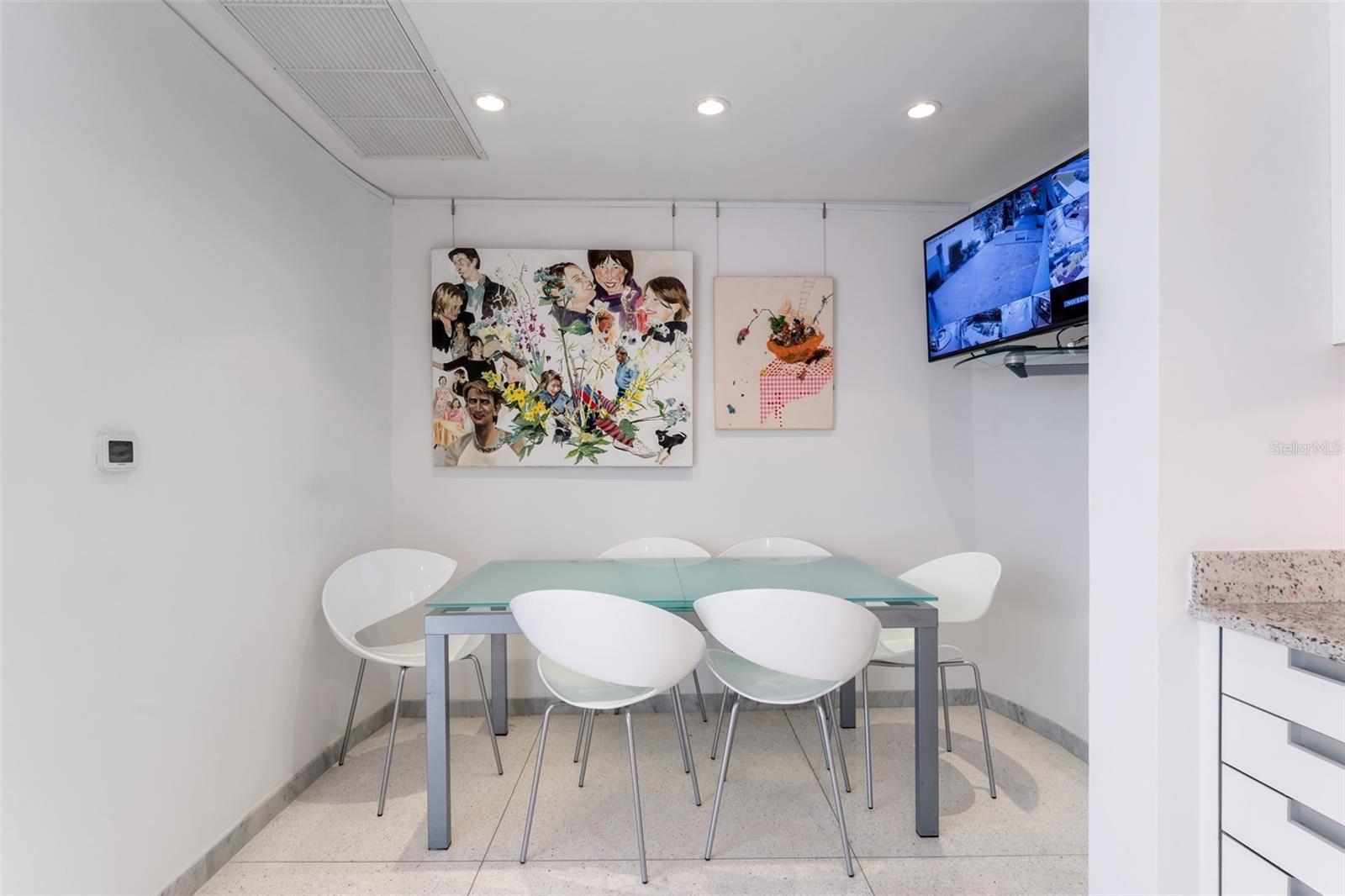 URB. SANTA MARIA - Residential