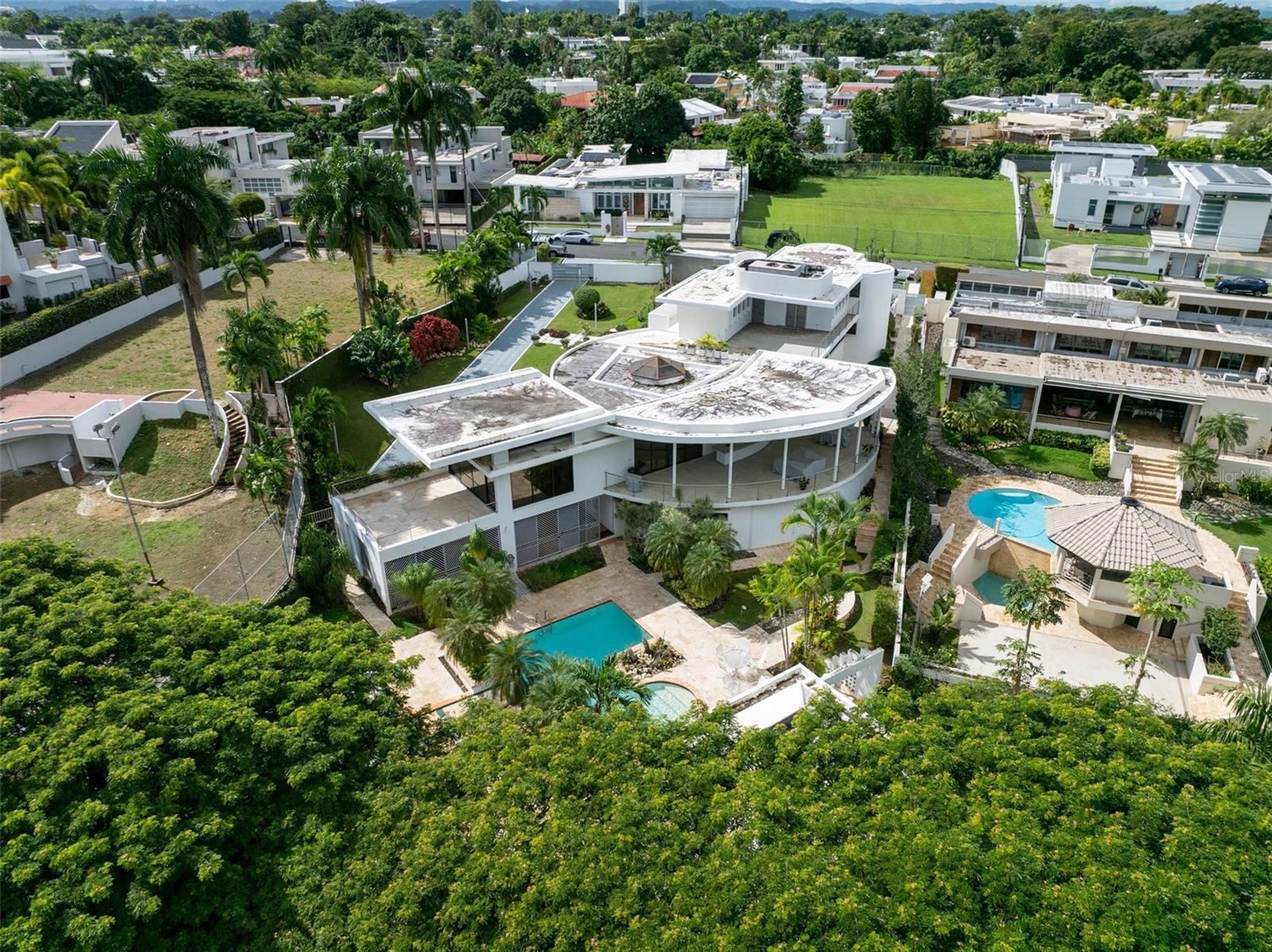 URB. SANTA MARIA - Residential