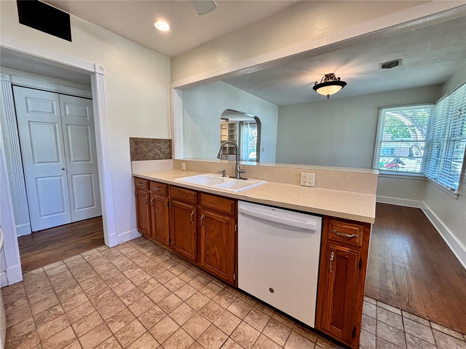 MAYFAIR - Residential