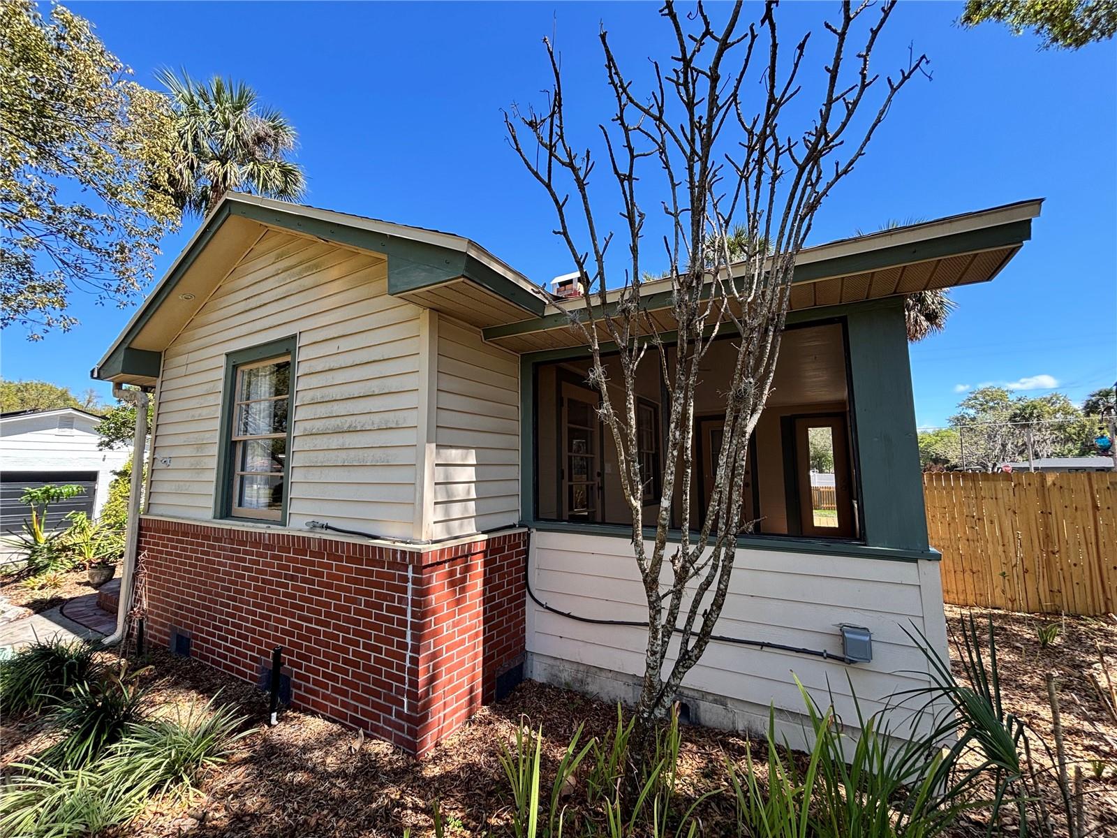 MAYFAIR - Residential