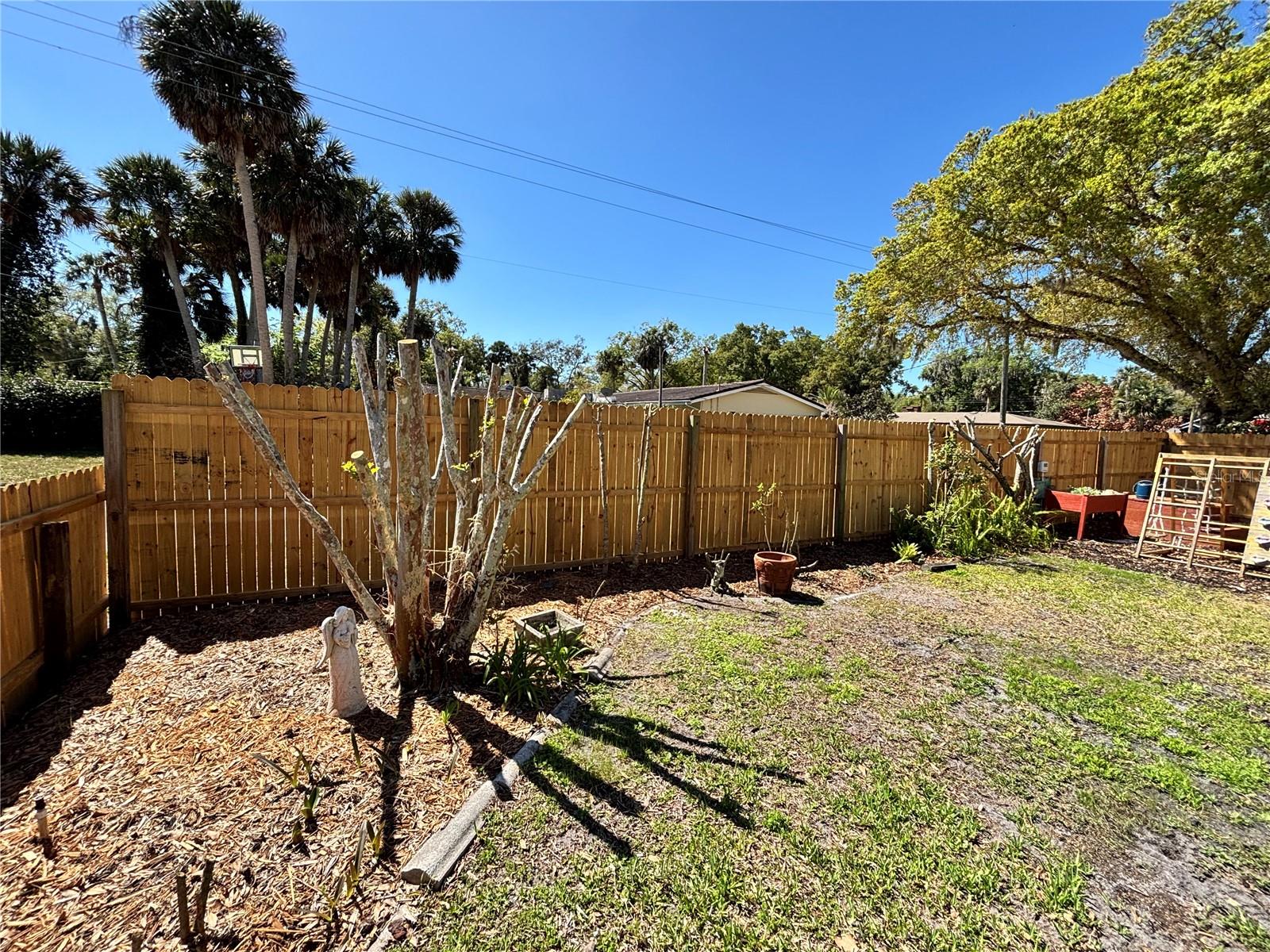 MAYFAIR - Residential