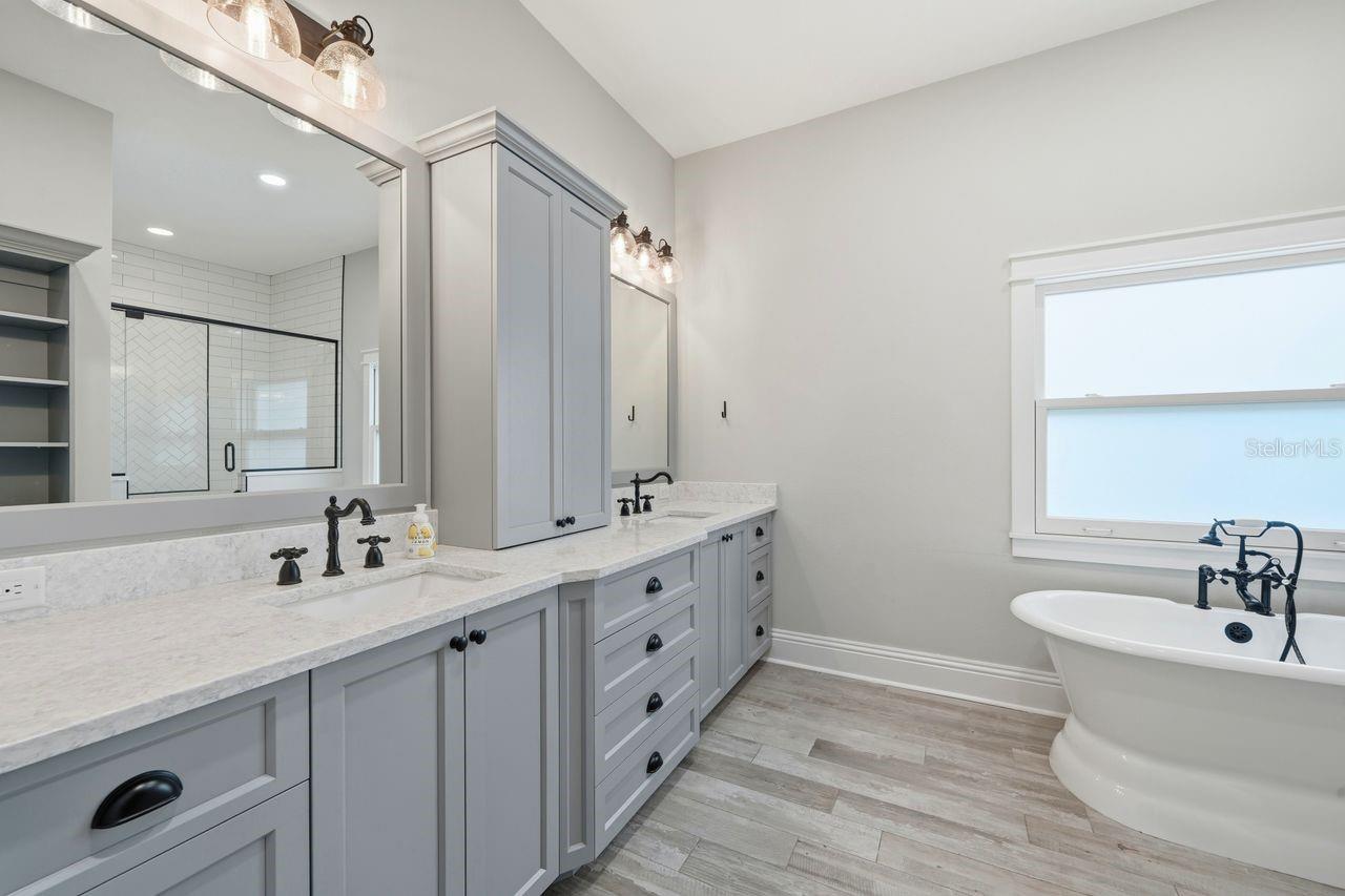 WEATHERSFIELD SUB - Residential