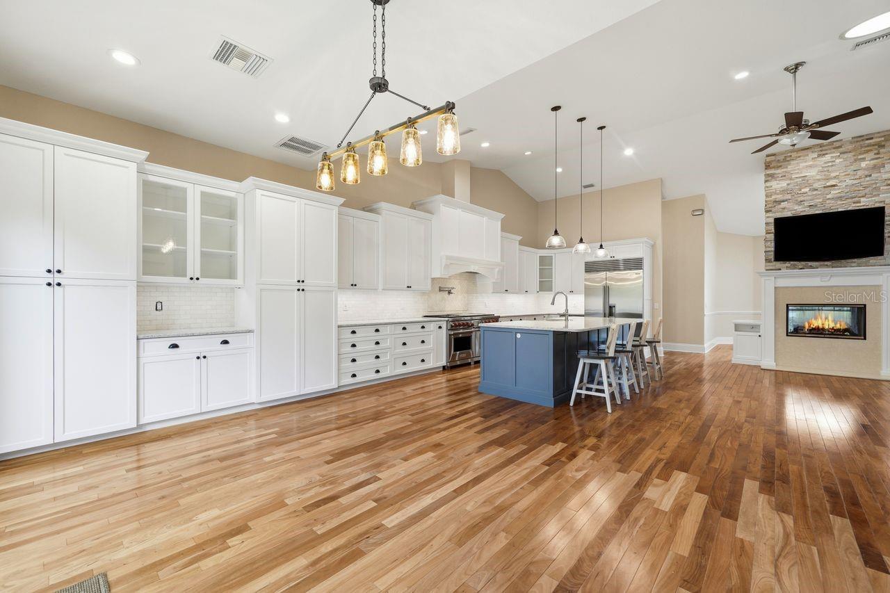 WEATHERSFIELD SUB - Residential