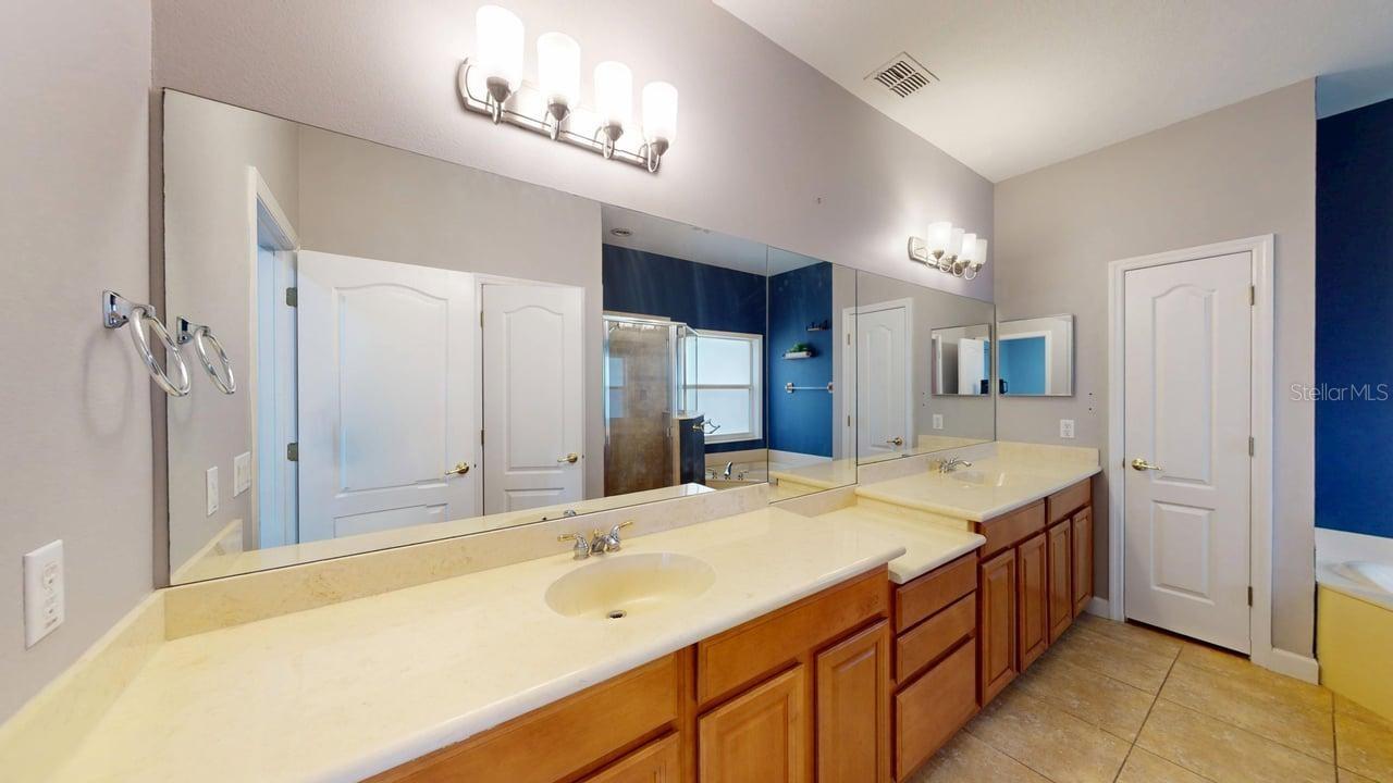 LEGACY A-H - Residential