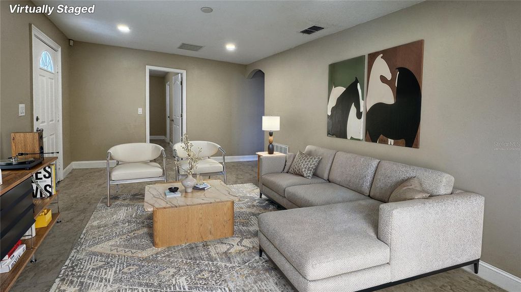 Photo of 2222 Fleet Circle, Orlando, FL 32817 (MLS # O6402141)