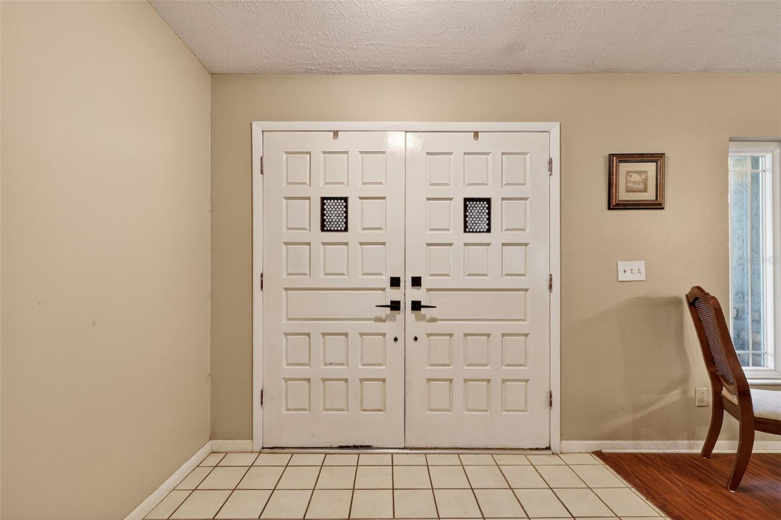 2713 WILLOW OAKS DRIVE