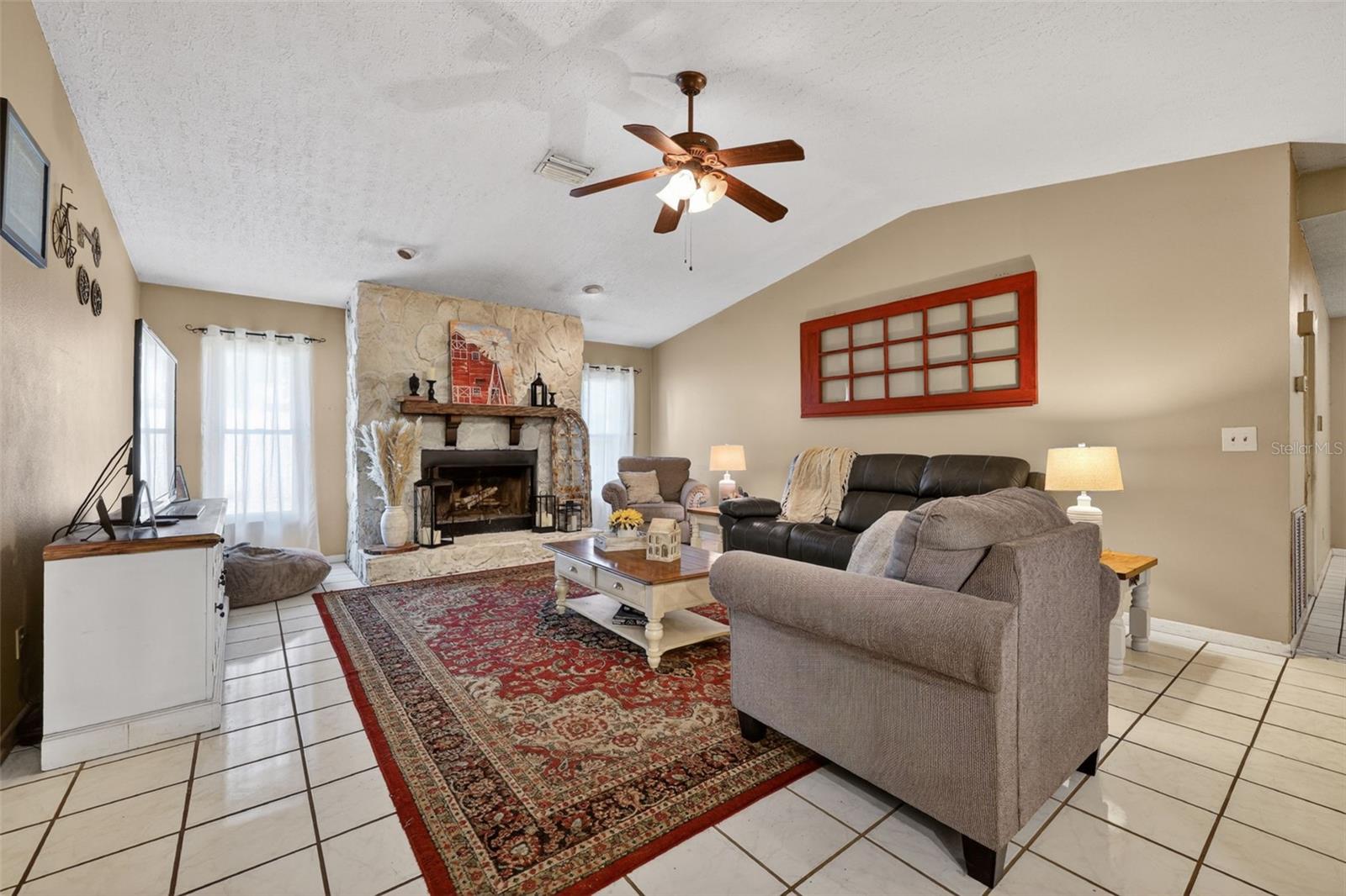 BUCKHORN OAKS UNIT 1 - Residential