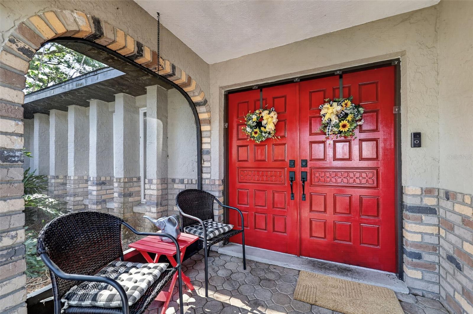 2713 WILLOW OAKS DRIVE