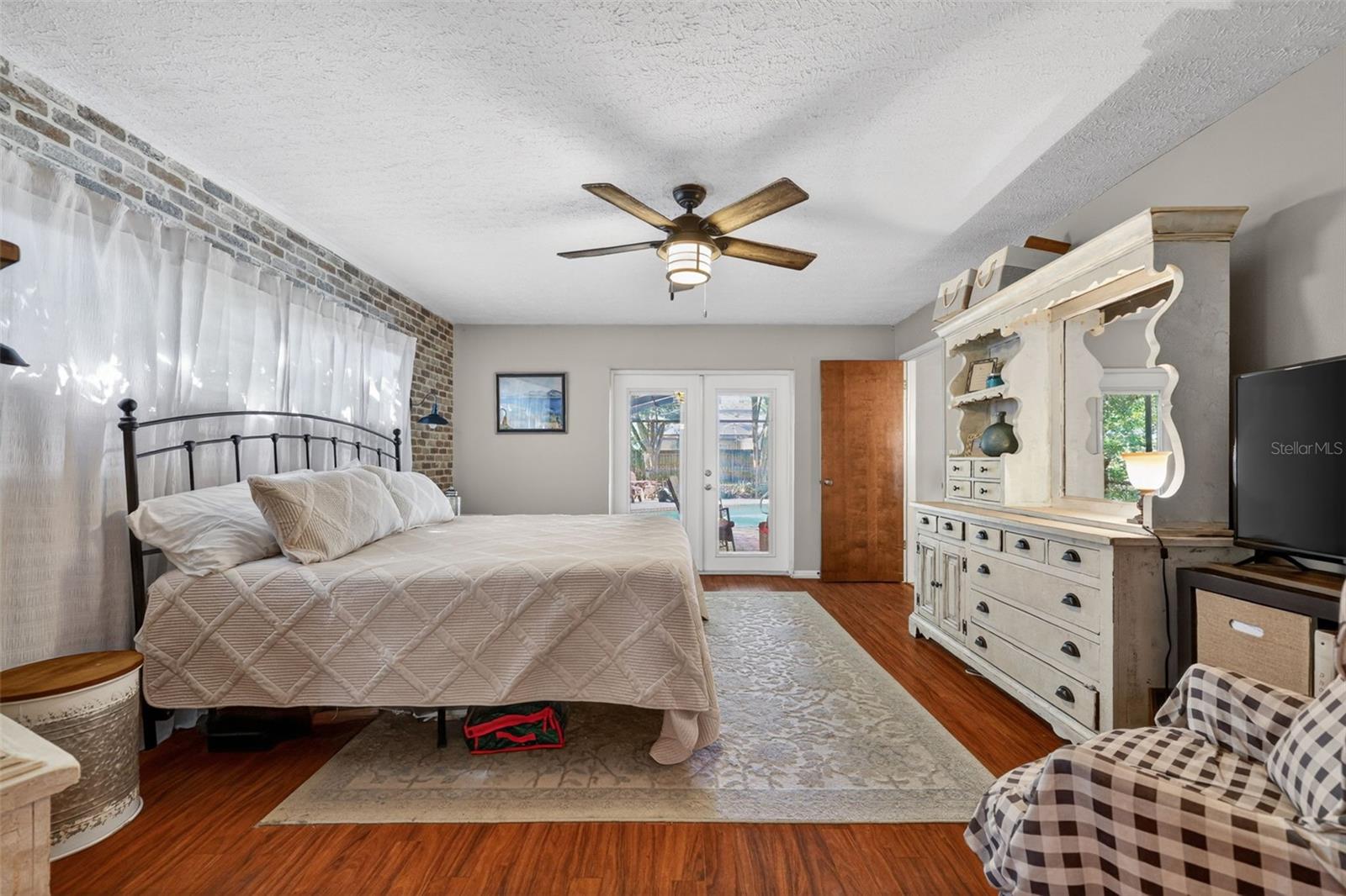 BUCKHORN OAKS UNIT 1 - Residential