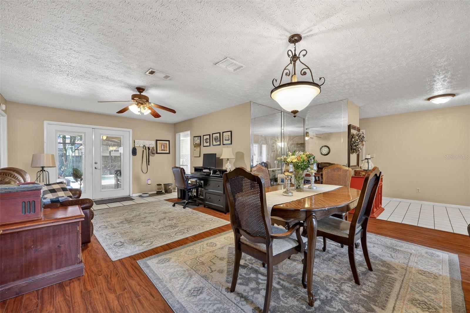 BUCKHORN OAKS UNIT 1 - Residential