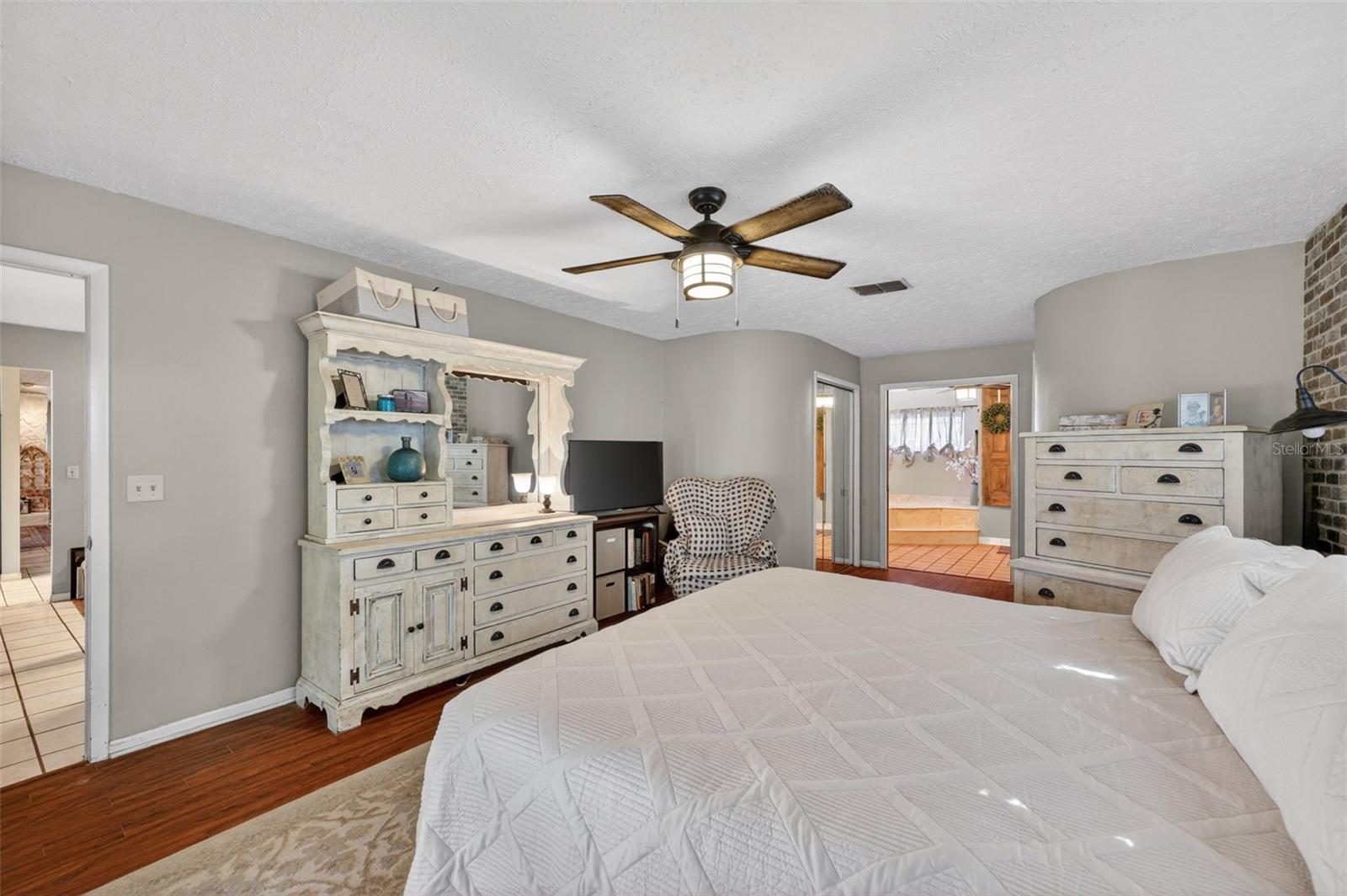 BUCKHORN OAKS UNIT 1 - Residential