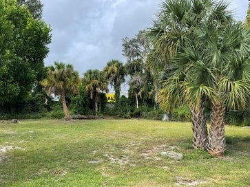 494 COLLINS STREET ORMOND BEACH FL 32174