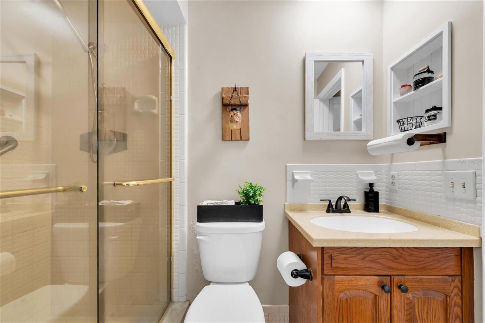 OAKHURST ACRES 3RD ADD - Residential