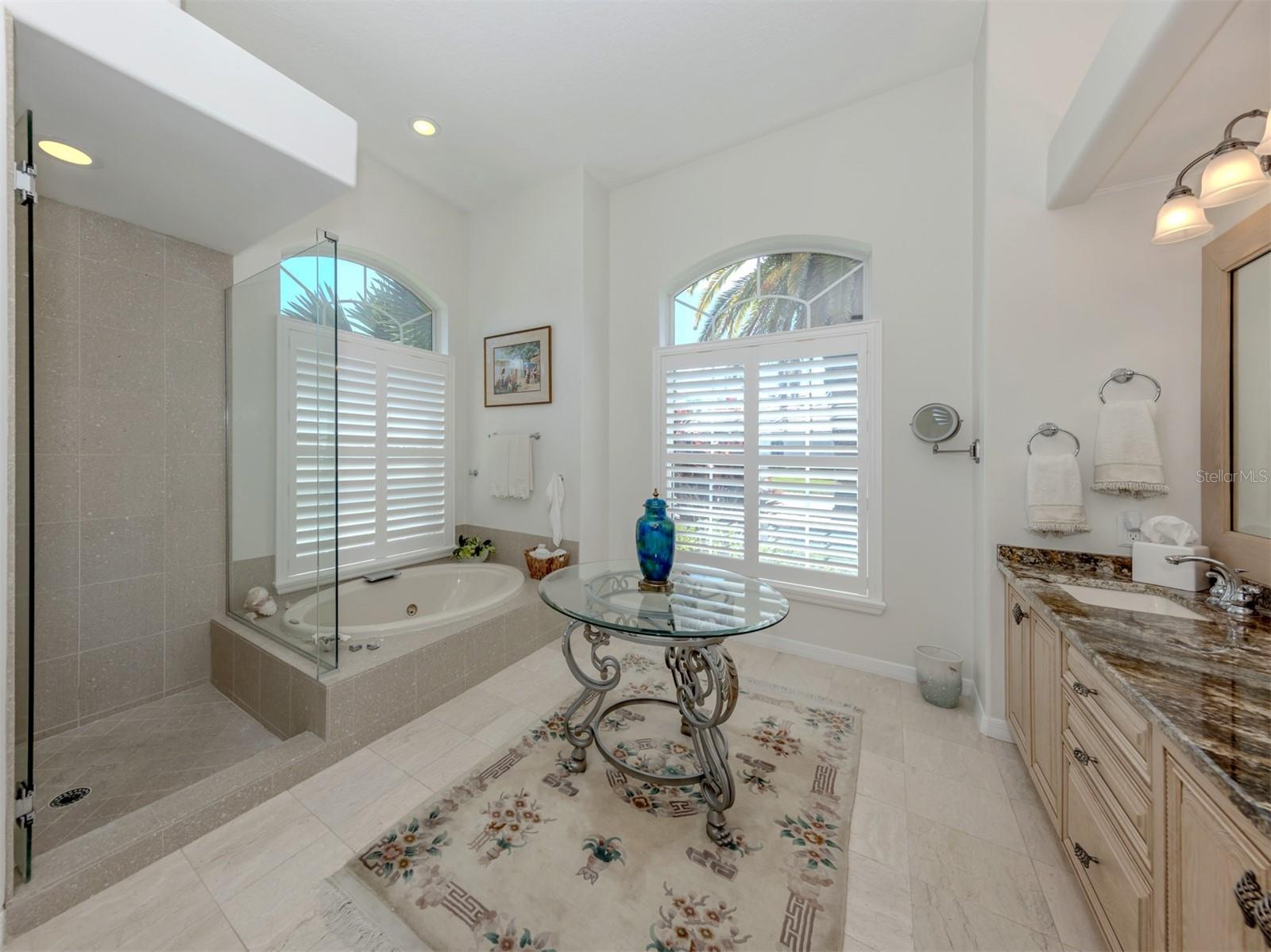 VENICE GOLF & COUNTRY CLUB - Residential