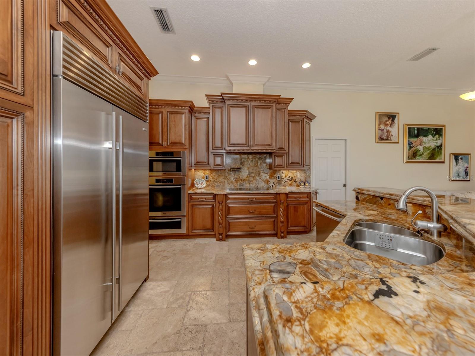 VENICE GOLF & COUNTRY CLUB - Residential