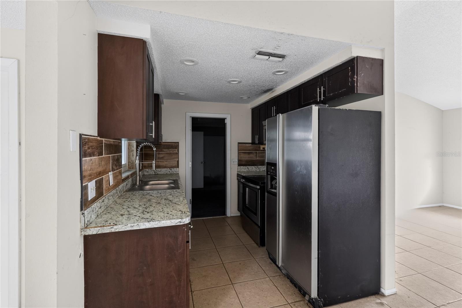 7036 ASHWOOD DRIVE