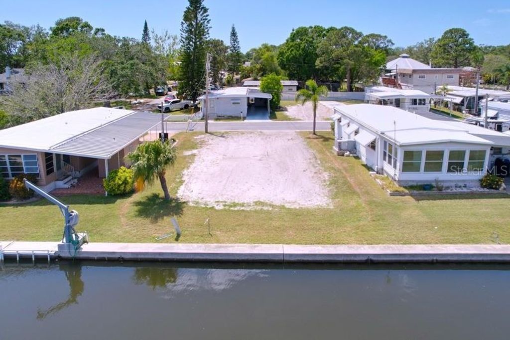 Photo of 18 Yawl Lane #18, Palm Harbor, FL 34683 (MLS # TB8383101)