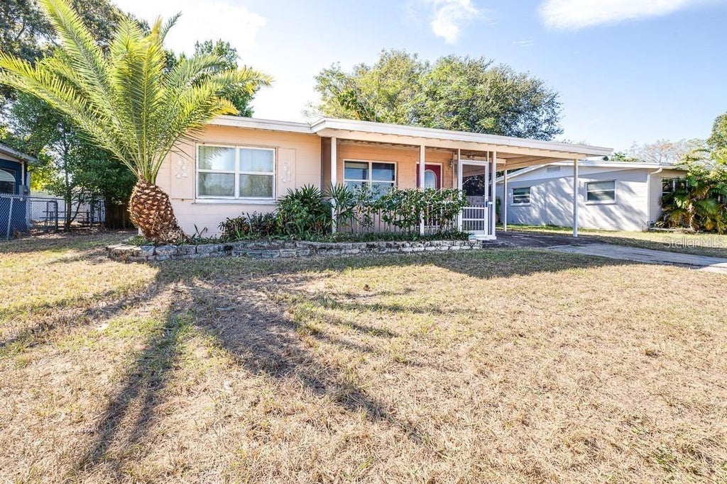 Photo of 4762 54th Avenue N, St Petersburg, FL 33714 (MLS # TB8558228)