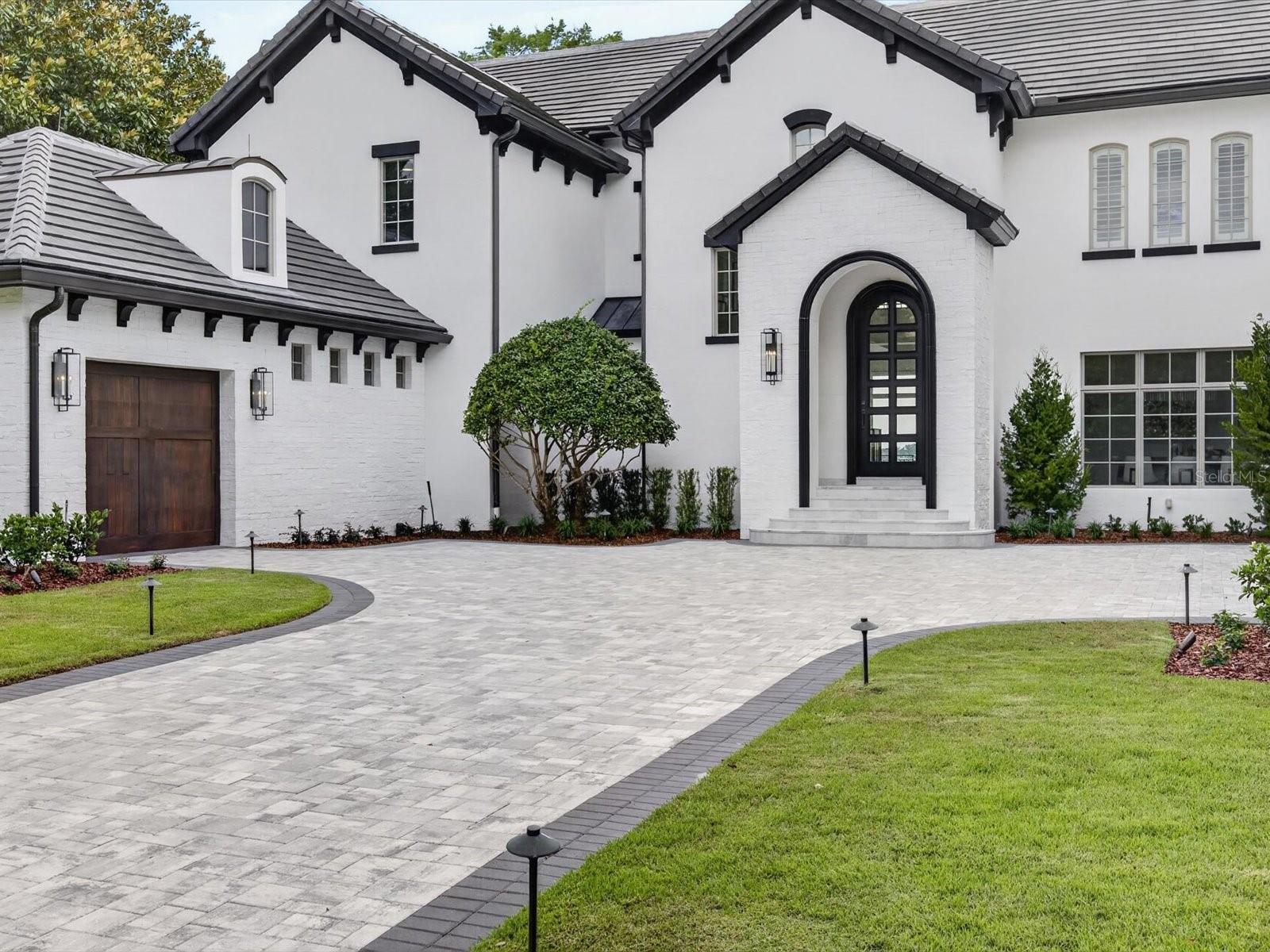 9832 LAUREL VALLEY DRIVE