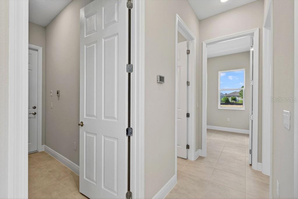 LAKES OF MOUNT DORA - Residential