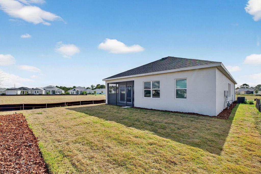 LAKES OF MOUNT DORA - Residential