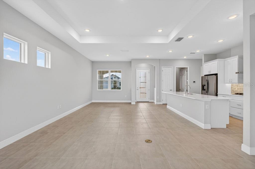 LAKES OF MOUNT DORA - Residential