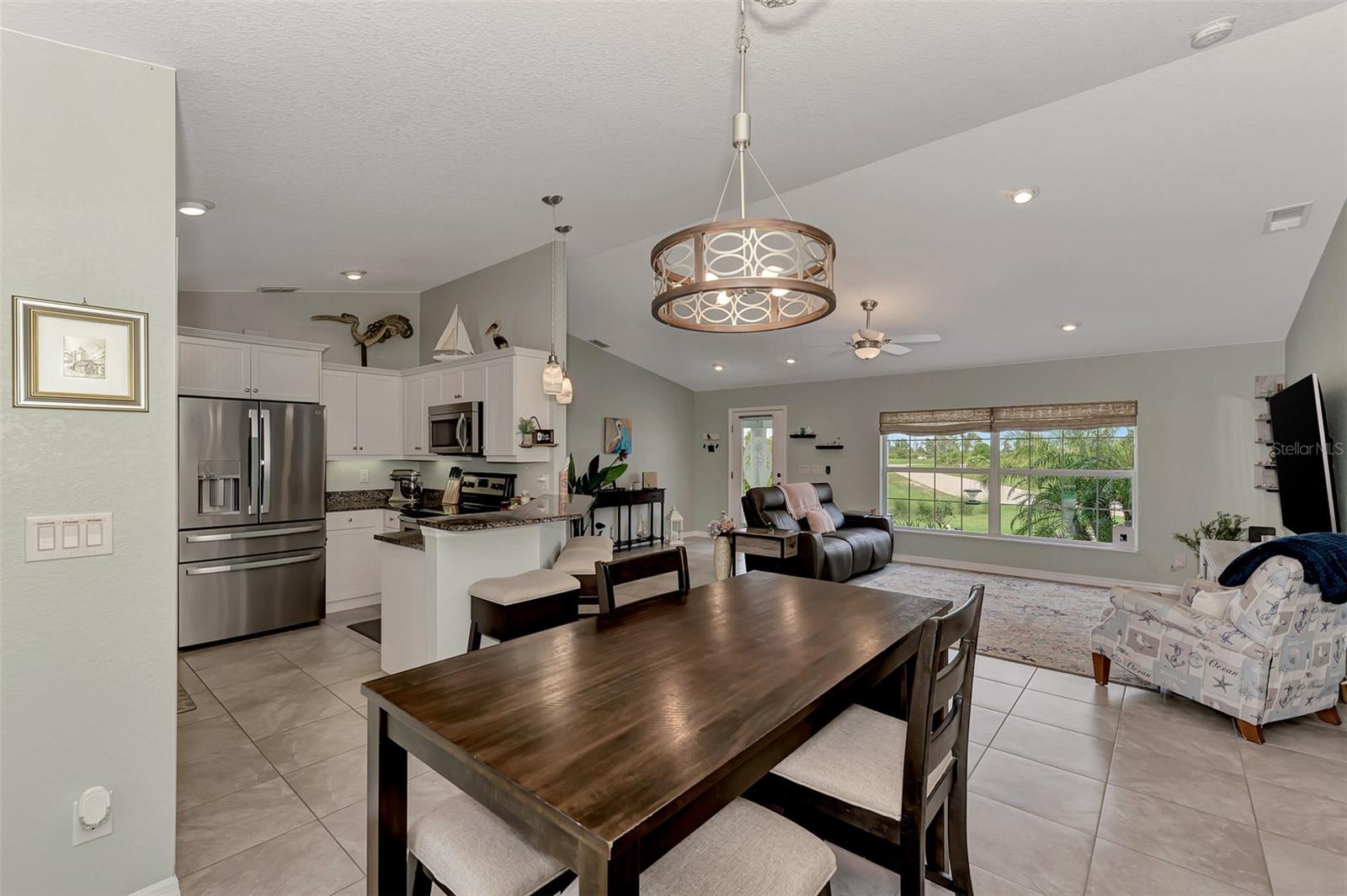 ROTONDA SANDS - Residential