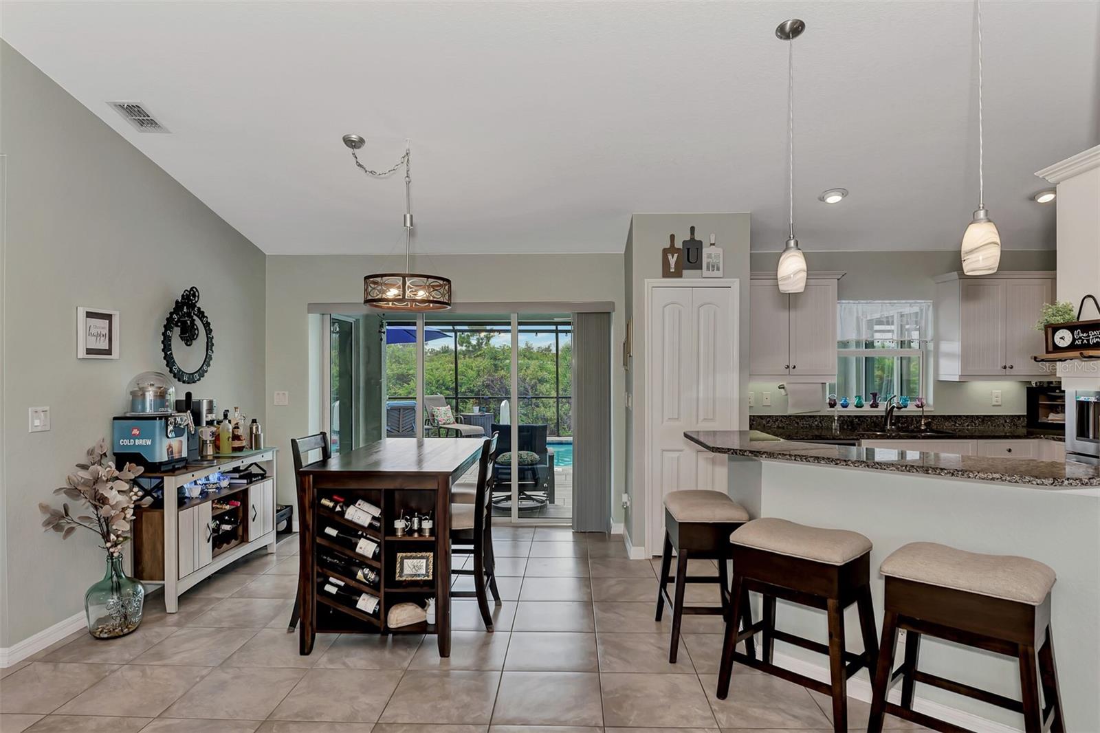 ROTONDA SANDS - Residential