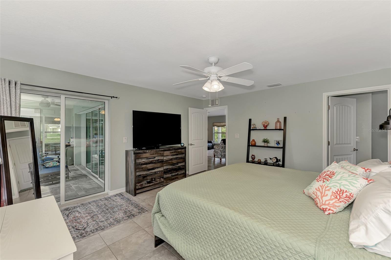 ROTONDA SANDS - Residential