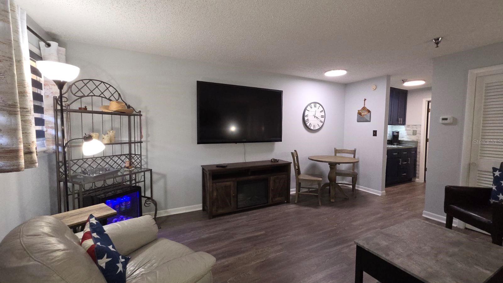 OUTDOOR RESORTS RIVER RANCH INN & COTTAGES PH 01 - Residential