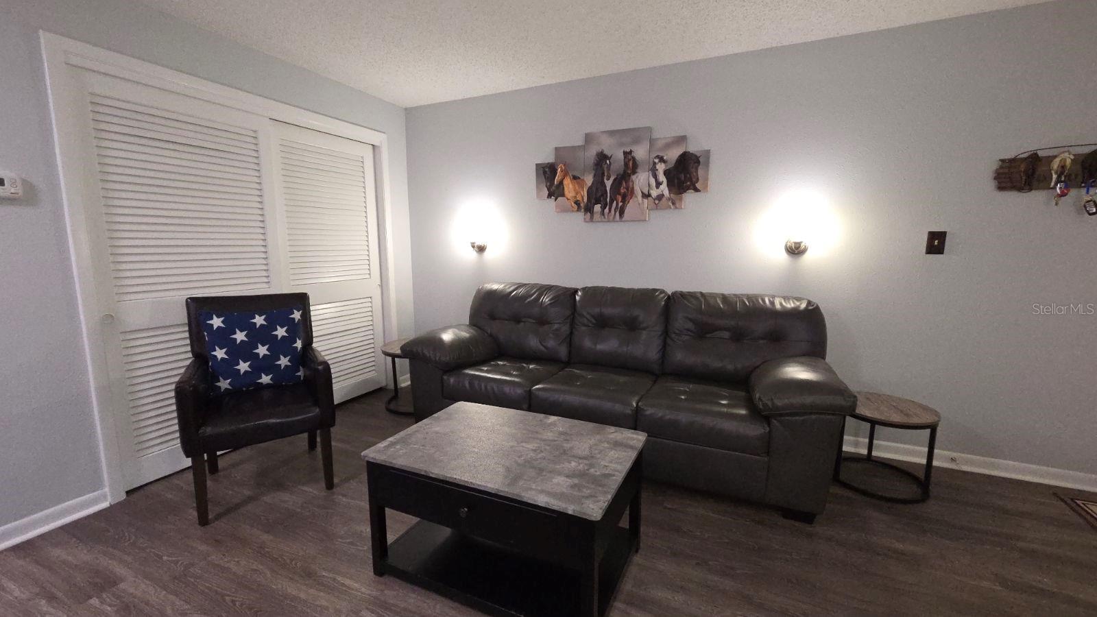 OUTDOOR RESORTS RIVER RANCH INN & COTTAGES PH 01 - Residential