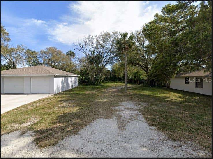 Photo of 619 Verdell St, Daytona Beach, FL 32114 (MLS # TB8521184)