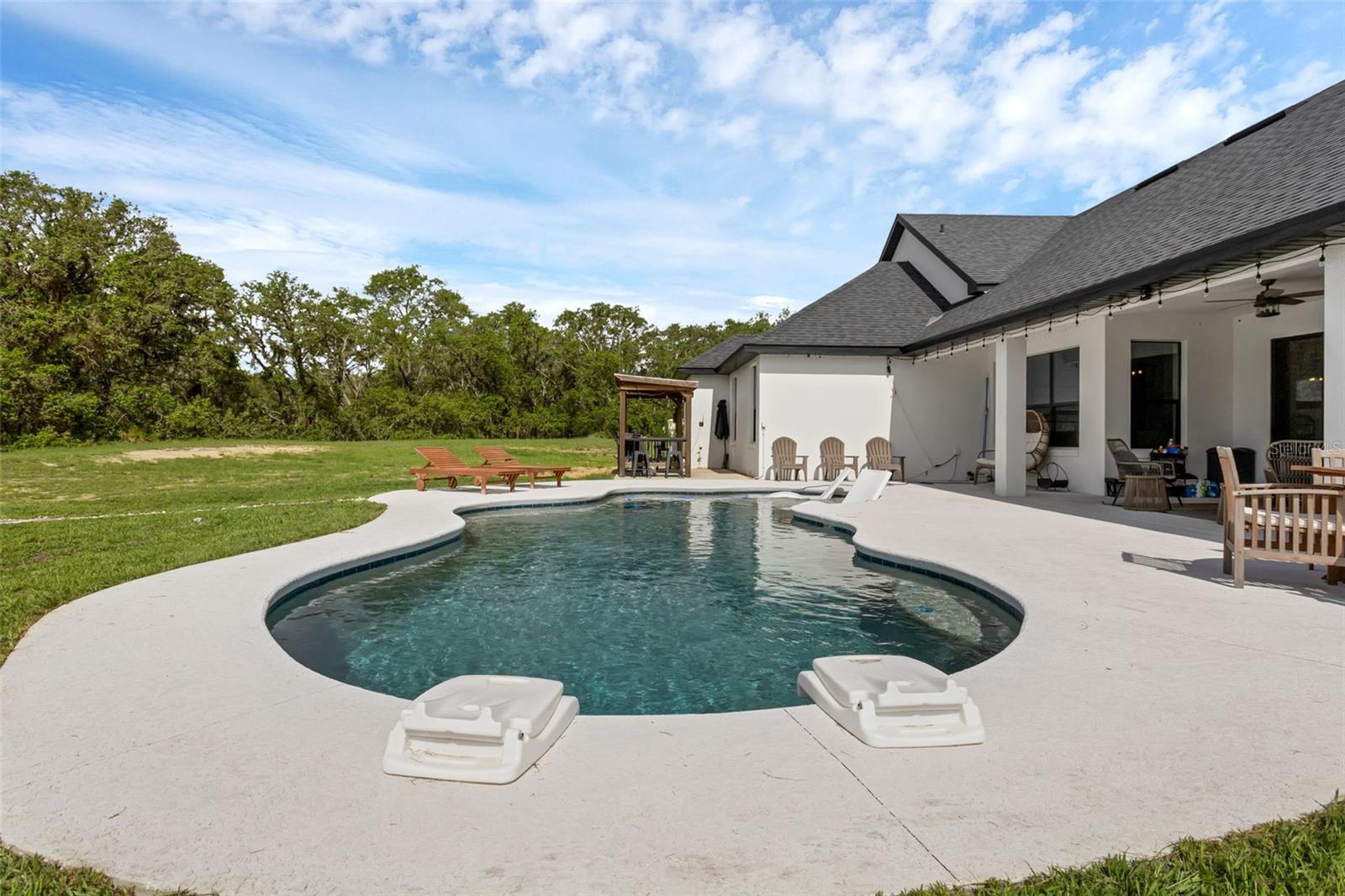 BEAUCLAIR RANCH CLUB SUB - Residential