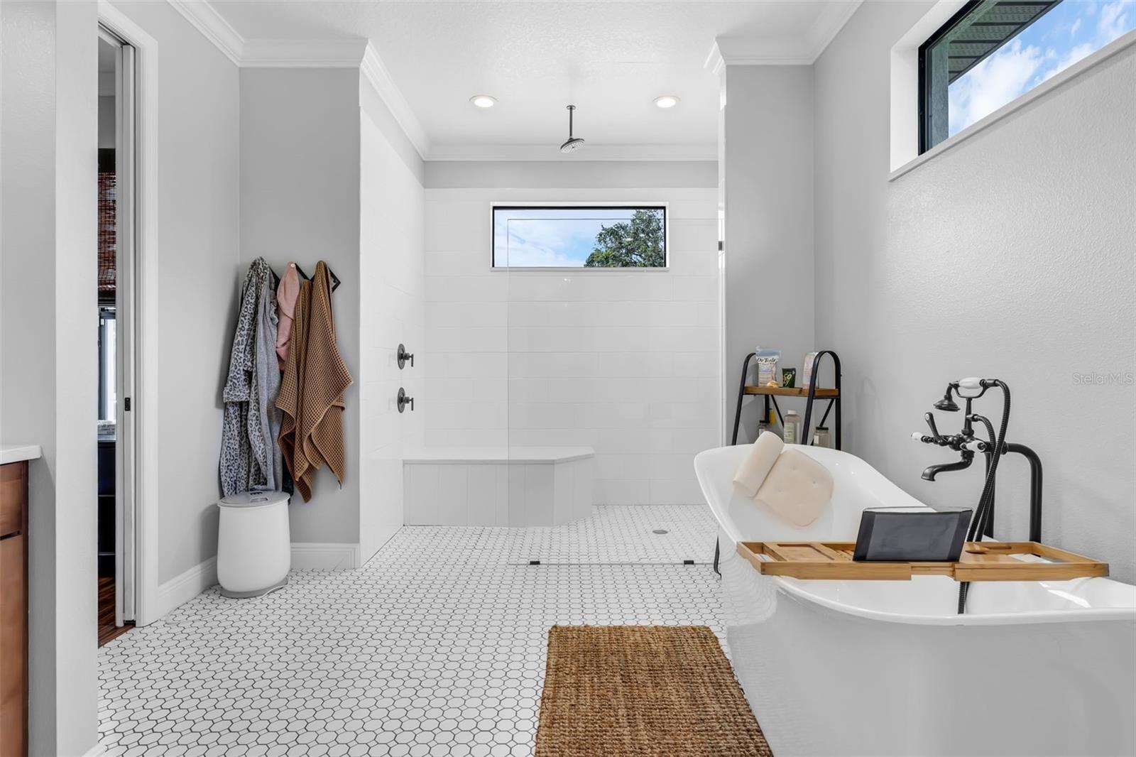 BEAUCLAIR RANCH CLUB SUB - Residential