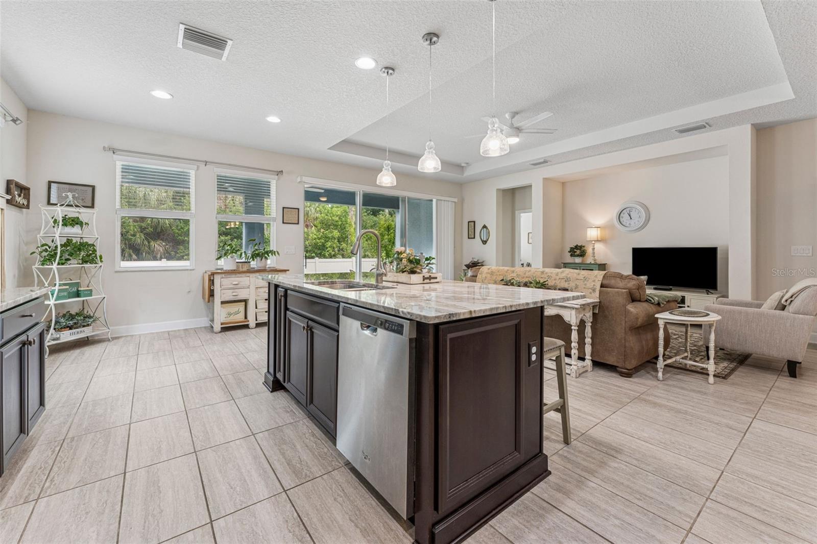 TARPON KEY - Residential