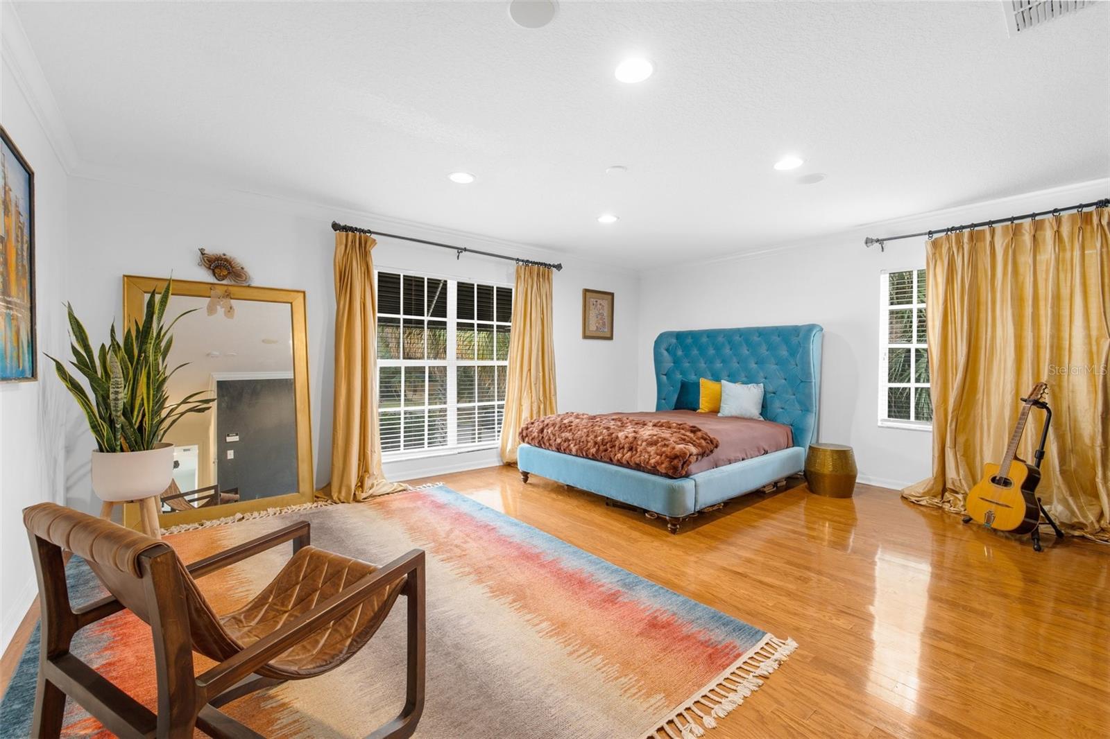 BAYSHORE PALMS - Residential