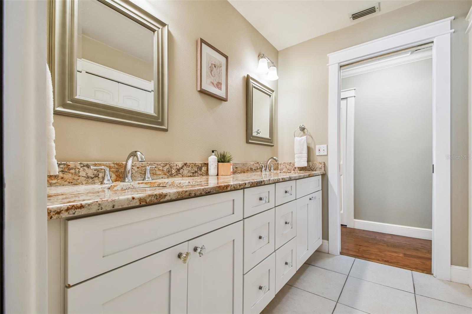 SHORE ACRES FOURTH ADD - Residential