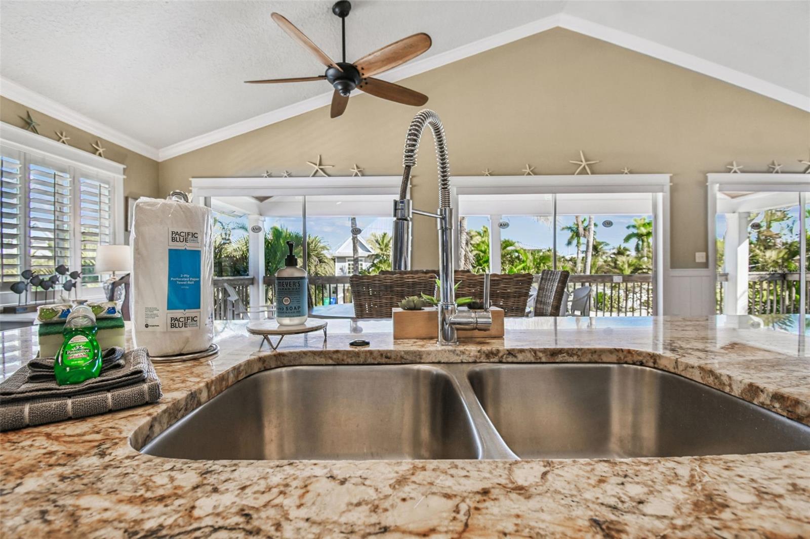 SHORE ACRES FOURTH ADD - Residential