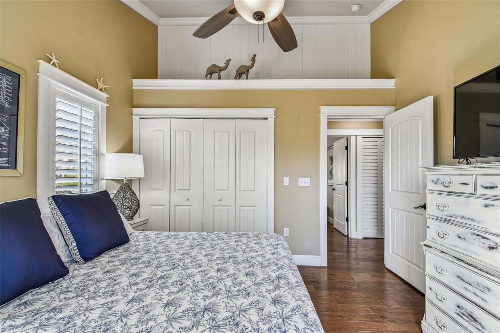 SHORE ACRES FOURTH ADD - Residential