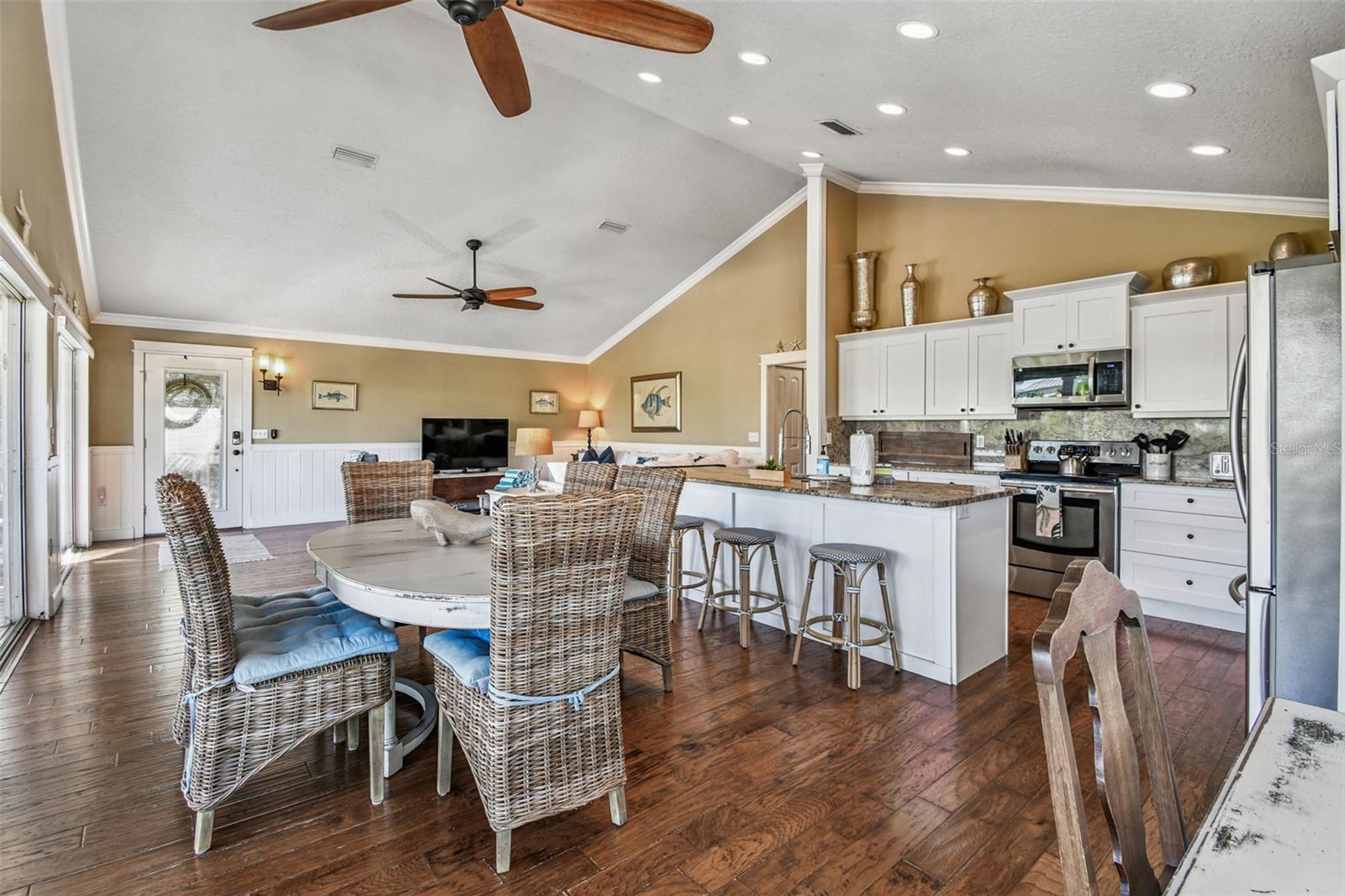 SHORE ACRES FOURTH ADD - Residential