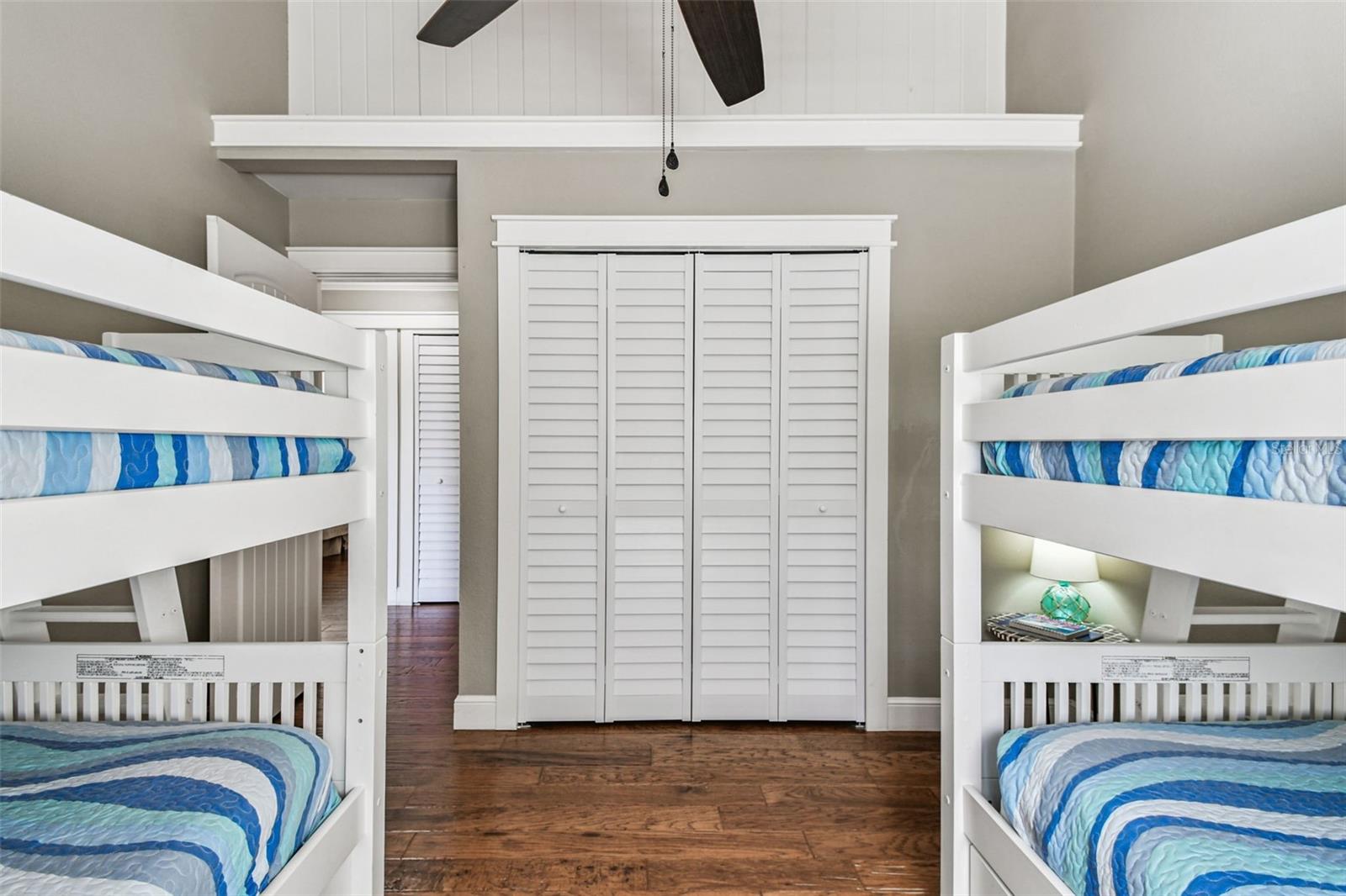 SHORE ACRES FOURTH ADD - Residential