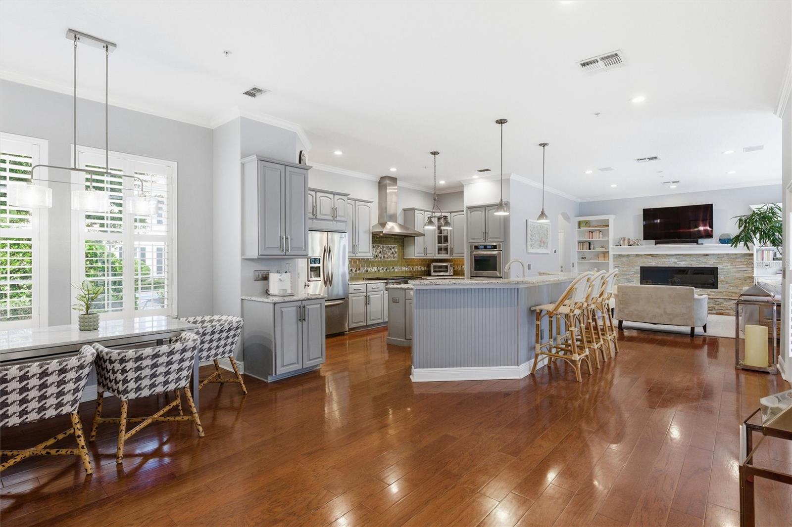 BALDWIN PARK - Residential