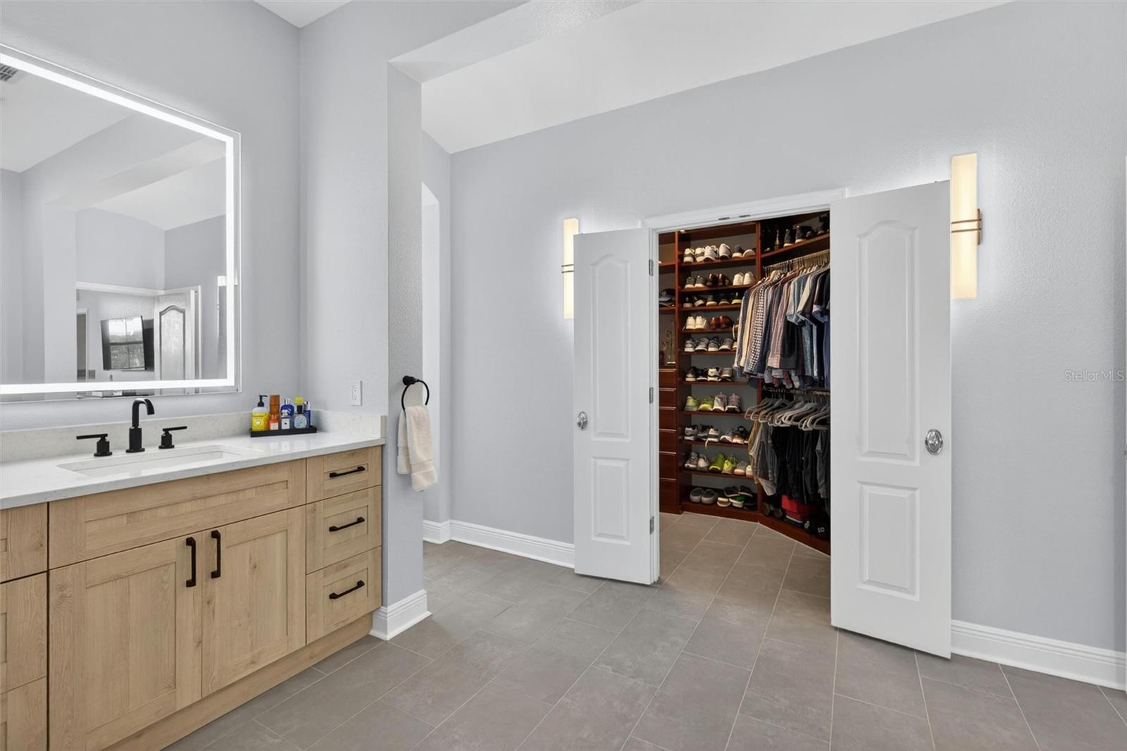 BALDWIN PARK - Residential