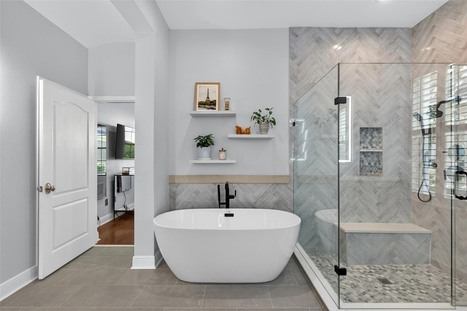 BALDWIN PARK - Residential