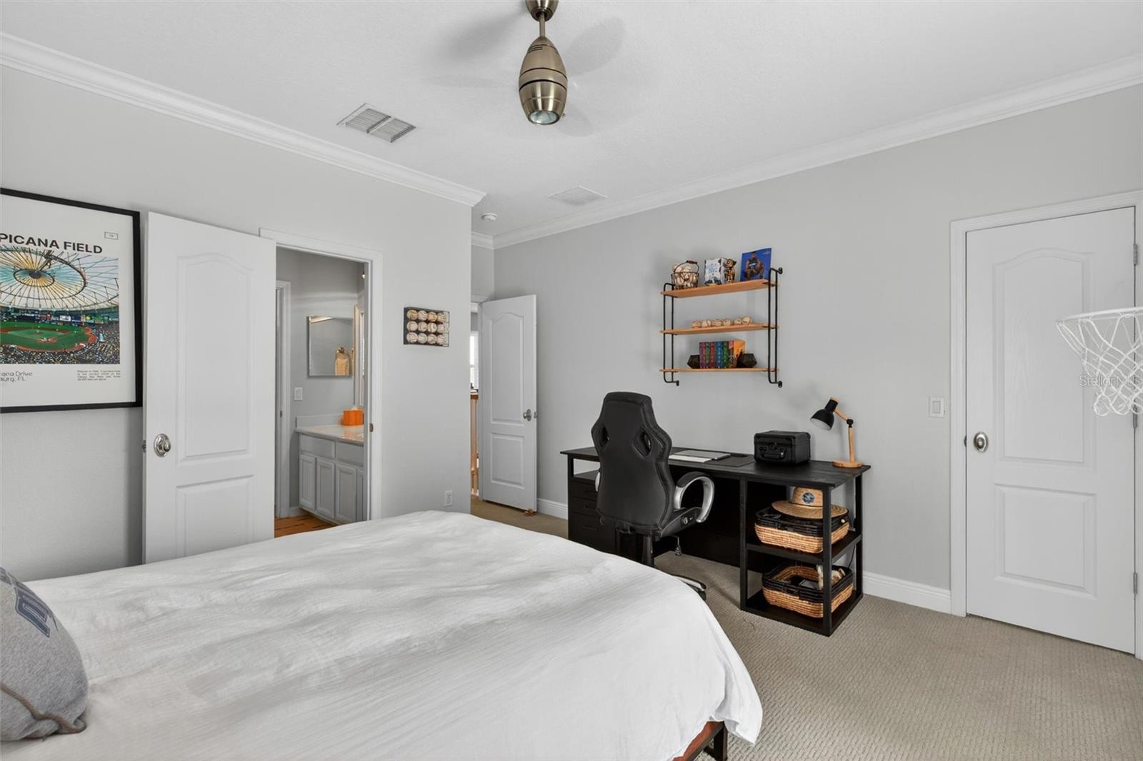 BALDWIN PARK - Residential