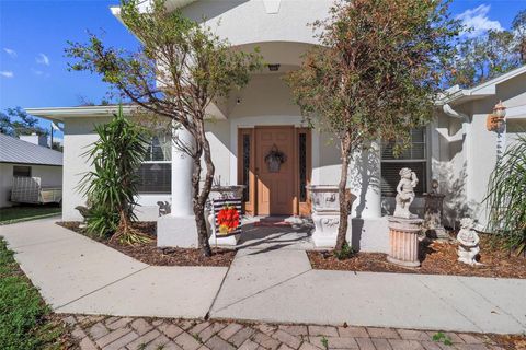 A home in PORT CHARLOTTE